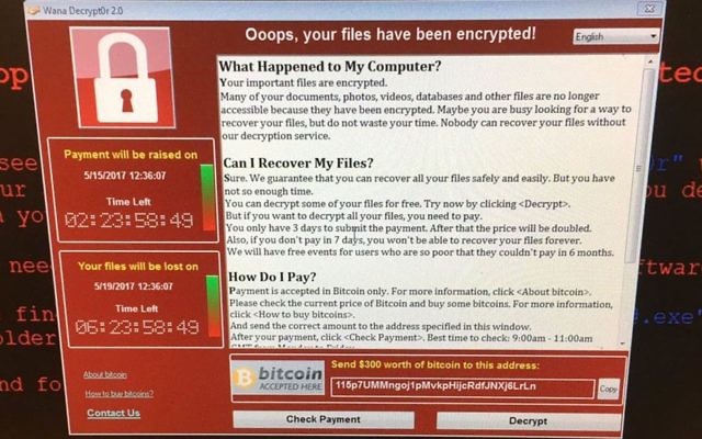 Un ordinateur du NHS britannique infecté par le 'ransonware' WannaCry, le 12 mai 2017. (Crédit : Twitter/@fendifille)