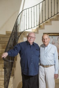 Les cofondateurs de Taglit, Michael Steinhardt (gauche) et Charles Bronfman lors d'une interview à Jérusalem le 4 juin 2015. (Yonatan Sindel/Flash90)