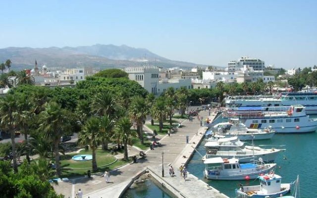 Le port de Kos, en Grèce (Crédit : domaine public)