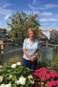 Eva Schloss chez elle à Londres, en 2017 (Autorisation)  