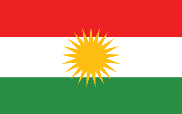 Drapeau kurde irakien (Crédit : Domaine public / Wikimedia)
