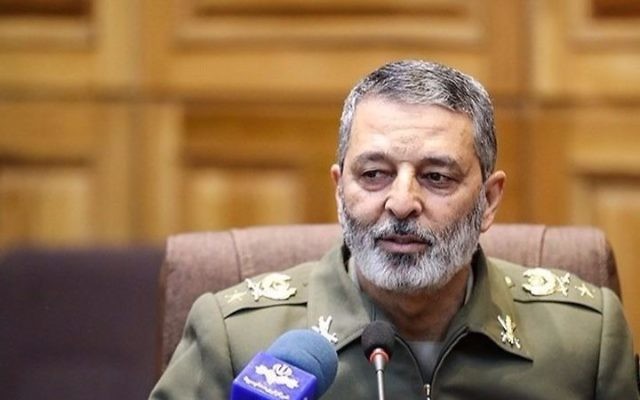 Le général de division Abdolrahim Mousavi, chef de l'armée iranienne. (Crédit : capture d'écran)