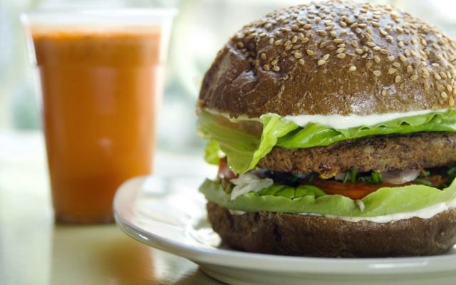 Photo d'illustration d'un burger vegan (Autorisation : Buddha Burgers)