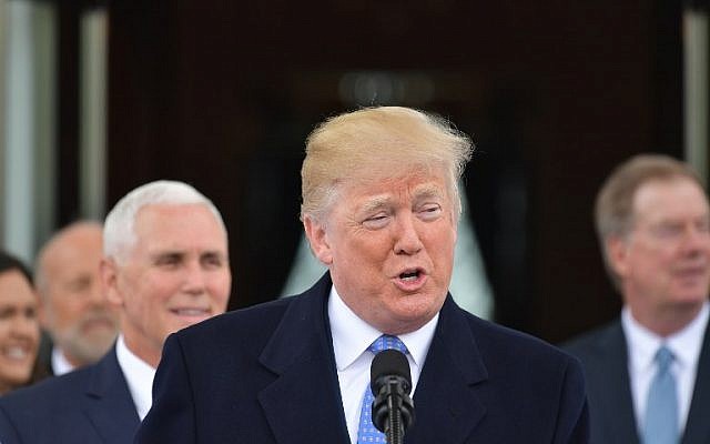 Le président américain Donald Trmp, à la Maison Blanche, le 27 avril 2018. (Crédit : AFP/ MANDEL NGAN)