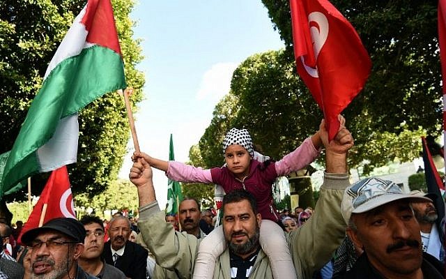 Tunisie : Le parti islamiste Ennahdha dénonce l'accord Israël-Emirats - The  Times of Israël