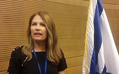 L'ancienne membre du congrès américain Michele Bachmann, représentante du Minnesota, à la Knesset, le 13 mai 2018 (Crédit : Times of Israel)