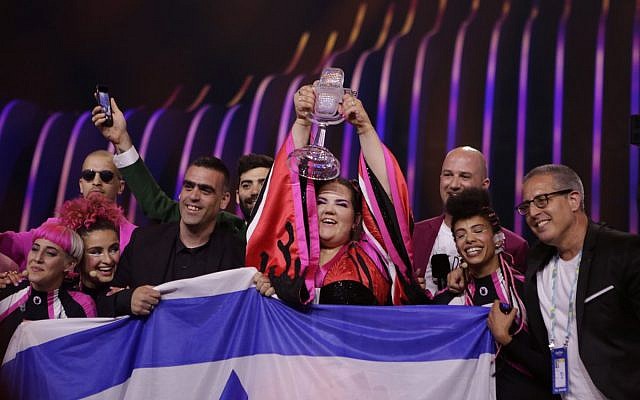 La gagnante israélienne du concours de l'Eurovision 2018, Netta Barzilai. (Capture d'écran Twitter)