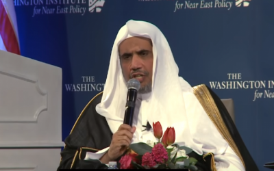 Muhammad bin Abdul Abdul Karim al-Issa, Secrétaire général de la Ligue mondiale des musulmans, intervient au Washington Institute for Near East Policy en mai 2018 (Copie d'écran YouTube).