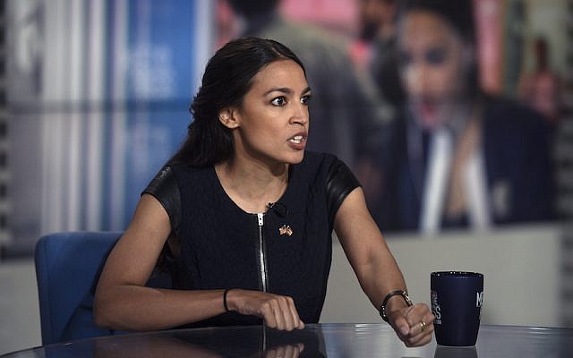 Alexandria Ocasio-Cortez, membre du Congrès démocrate, le 1 juillet 2018. (Crédit : William B. Plowman/NBC/NBC NewsWire via Getty Images)