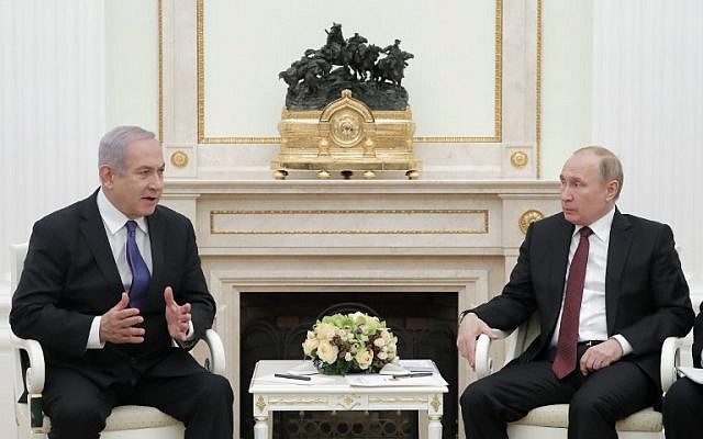 Le Président russe Vladimir Poutine lors d'une rencontre bilatérale avec le Premier ministre israélien Benjamin Netanyahu au Kremlin à Moscou, le 27 février 2019. (Crédit : MAXIM SHEMETOV / POOL / AFP)