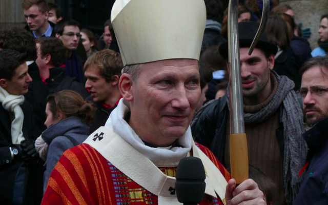 Monseigneur Pierre d'Ornellas, archevêque de Rennes, Dol et Saint-Malo, à Ecclesia Campus 2012 à Rennes. (Crédit photo : Peter Potrowl / Wikimédia / CC BY 3.0)