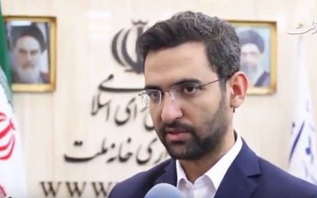 Le ministre iranien des Télécommunications, Mohammad Javad Azari-Jahromi. en interview télévisée, le 13 août 2017. (Crédit : YouTube)