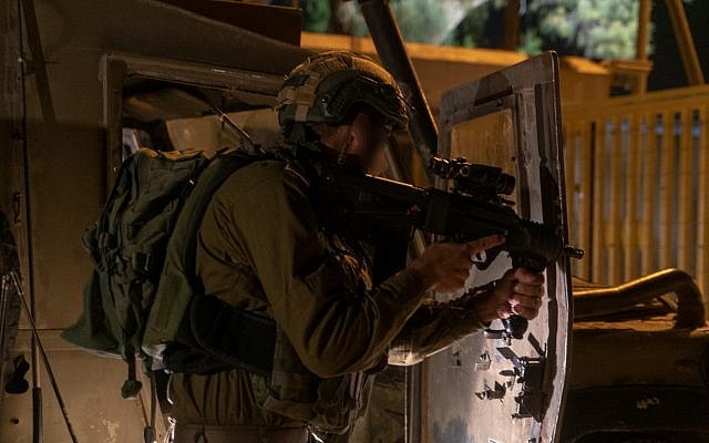 Des soldats protègent des communautés dans la zone de la frontière de Gaza, le 1 août 2019. (Tsahal)