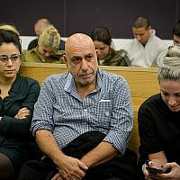 L'ancien chef de la police de Jérusalem Nissan 'Niso' Shaham, au tribunal du district de Tel Aviv, le 10 décembre 2018 (Crédit : Flash90)