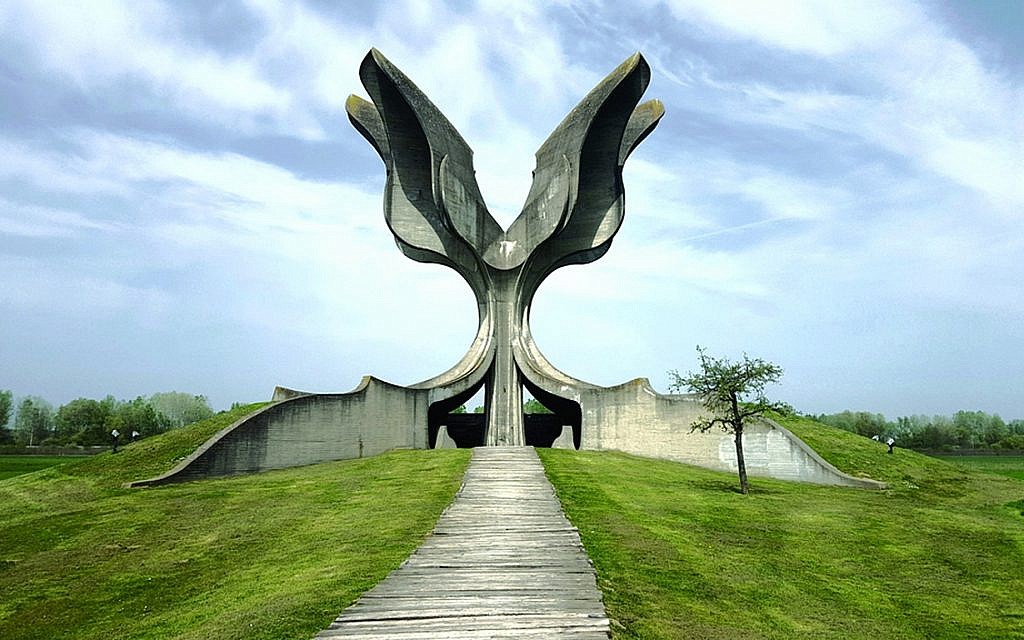 Le mémorial de Jasenovac aujourd'hui, sur le site du camp de la mort. (Credit: Jasenovac: Auschwitz des Balkans)
