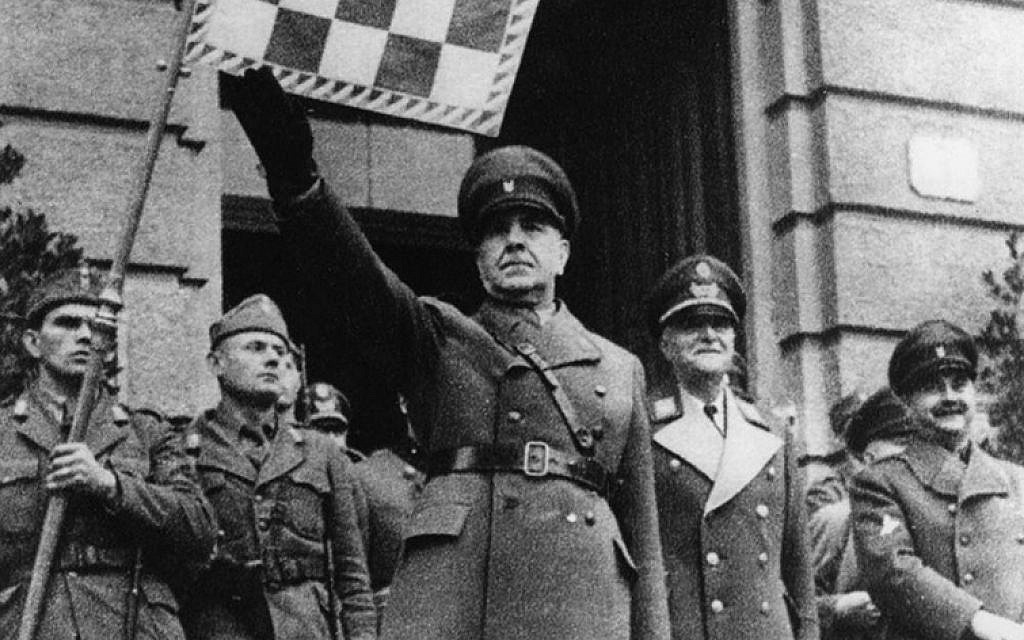 Ante Pavelic (centre) était le chef du groupe fasciste Ustasha de l'Etat indépendant de Croatie (NDH) lors de la Seconde Guerre mondiale. (Credit: Jasenovac: Auschwitz of the Balkans)