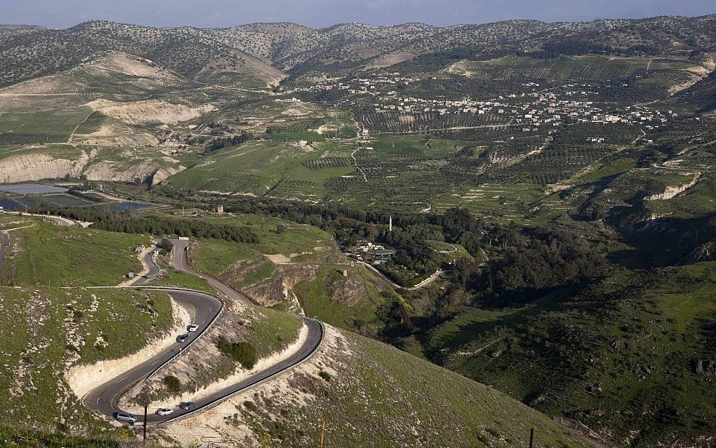 Vue aérienne de la frontière entre Israël et la Jordanie (Crédit : Matanya Tausig/Flash 90)