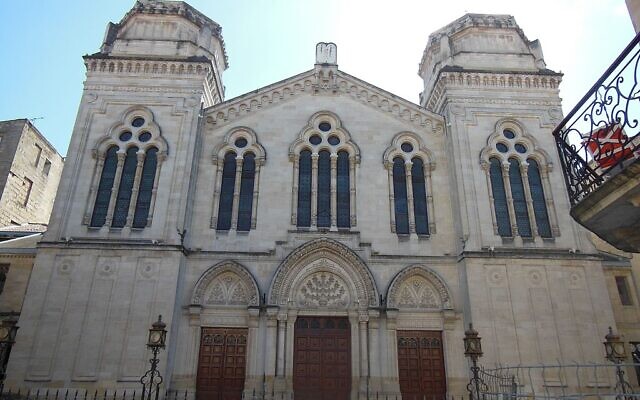 La façade de la Grande synagogue de Bordeaux. (Crédit : Jibi44 / Wikimédia / CC BY-SA 3.0)