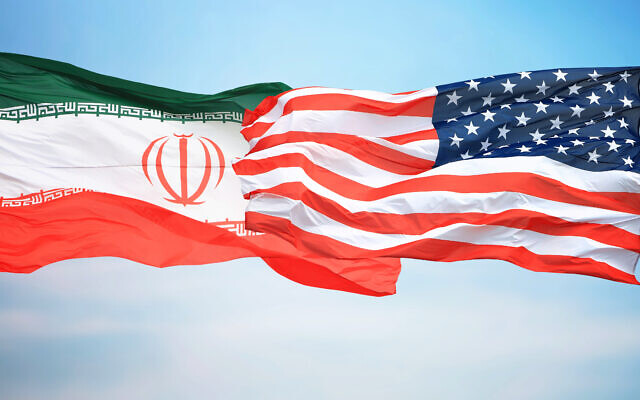 Drapeaux des Etats-Unis et l’Iran. (Crédit : 
iStock)