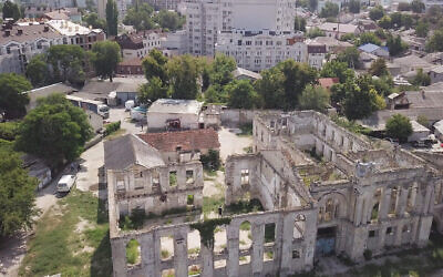 Une synagogue en ruine à Chișinău, Moldavie. (Cnaan Liphshiz/JTA)