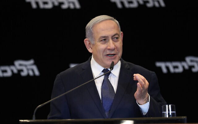 Benjamin Netanyahu à l'hôtel Orient à Jérusalem, le 1er janvier 2020. (Crédit :  Yonatan Sindel/FLASH90)