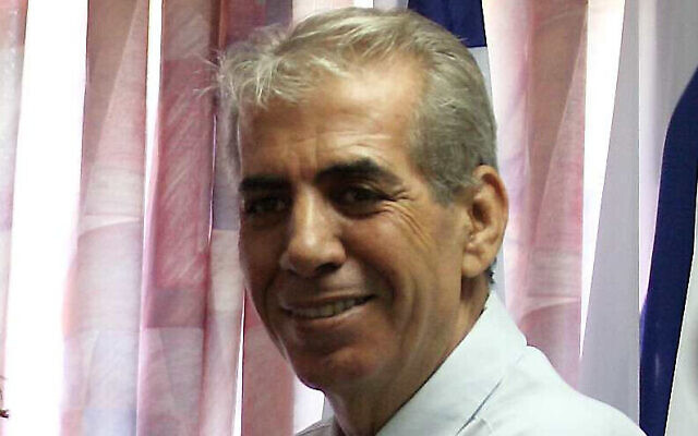 L'ancien maire de Sderot Eli Moyal en 2007 (Crédit : Edi Israel /FLASH90)