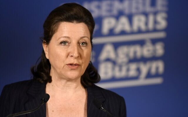 Agnès Buzyn, le 15 mars 2020 à Paris. (Crédit : Julien DE ROSA / POOL / AFP)