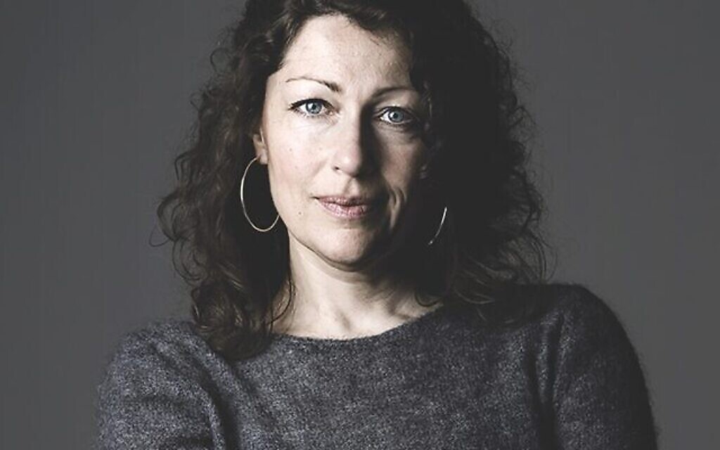 Elisabeth Åsbrink (Crédit : Eva Tedesjö)