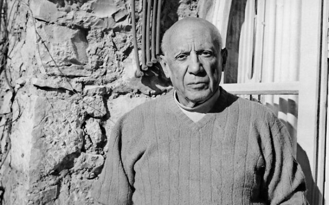 Cette photo datée du 3 février 1968 montre le peintre et sculpteur espagnol Pablo Picasso. (AFP PHOTO)