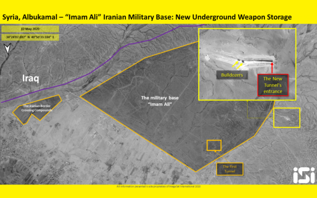 Cette photo publiée par ImageSat International le 13 mai 2020 montre la construction apparente d'une installation  souterraine de stockage d'armes sur une base militaire que l'on soupçonne d'être contrôlée par l'Iran dans la région d'al-Bukamal à l'est de la Syrie.  (ImageSat International)