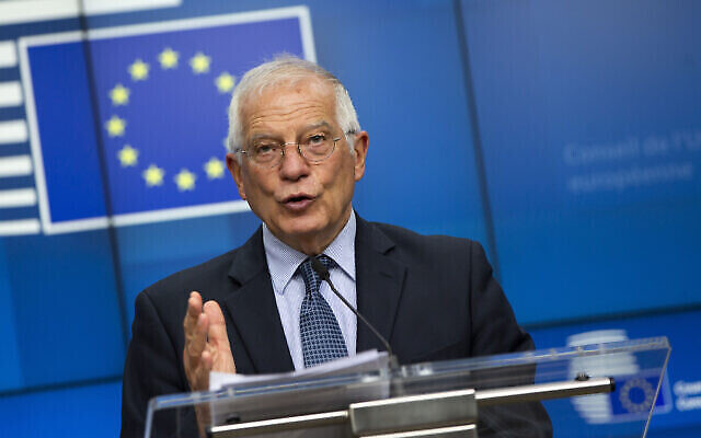 Le chef de la politique étrangère de l'Union européenne, Josep Borrell, après une réunion des ministres des Affaires étrangères de l'UE par vidéoconférence au bâtiment du Conseil européen à Bruxelles, le 15 juin 2020. (AP Photo/Virginia Mayo, Pool)