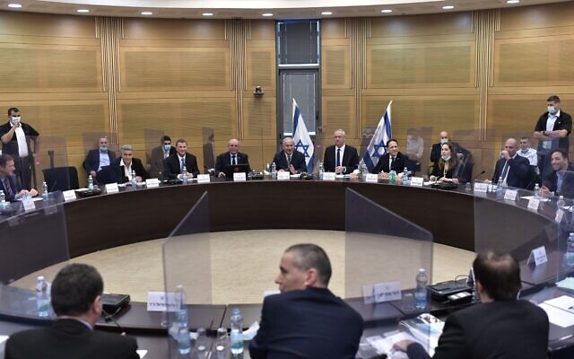 Les ministres se réunissent à la Knesset, le 28 mai 2020. (Koby Gideon/GPO)
