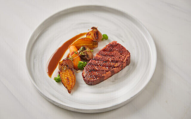 Redefine Meat a dévoilé ce qu'il appelle "le tout premier" steak végétal "au monde" mis au point par impression 3D (Autorisation)