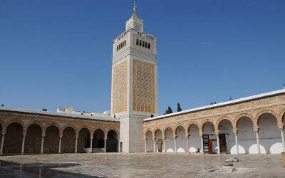 Minaret de la mosquée Zitouna, à Tunis, en Tunisie. (Crédit : Citizen59 / CC BY-SA 3.0)