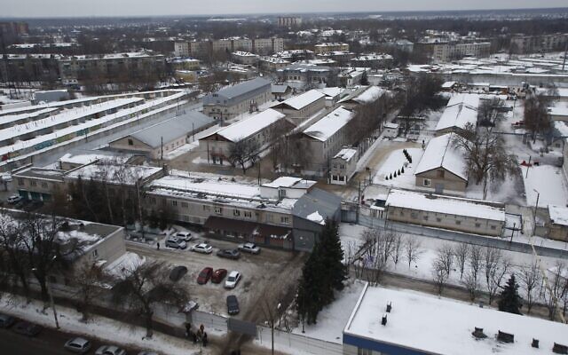 Vu aérienne de la colonie pénae de Nizhny Novgorod, en Russie, le 20 décembre 2013. (Crédit : AP Photo/Denis Tyrin)