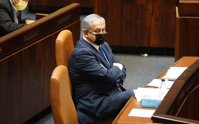 Le Premier ministre Benjamin Netanyahu lors du plénum de la Knesset le 19 octobre 2020. (Shmulik Grossman/Bureau du porte-parole de la Knesset)