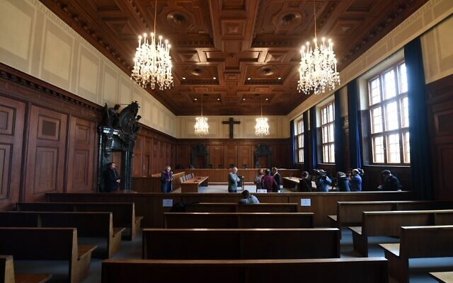 La salle historique du tribunal de Nuremberg, où ont été jugés les nazis,, le 20 février 2020. (Crédit : Christof STACHE / AFP)