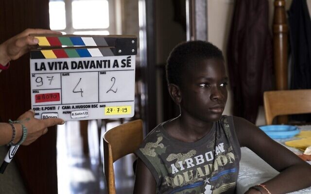 Ibrahima Gueye incarne Momo dans "La Vie devant soi", réalisé par Edoardo Ponti. (Autorisation)