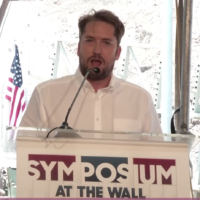 Darren Beattie à l'évènement At the Wall Symposium le 28 juillet 2019. (Crédit : capture d'écran YouTube)