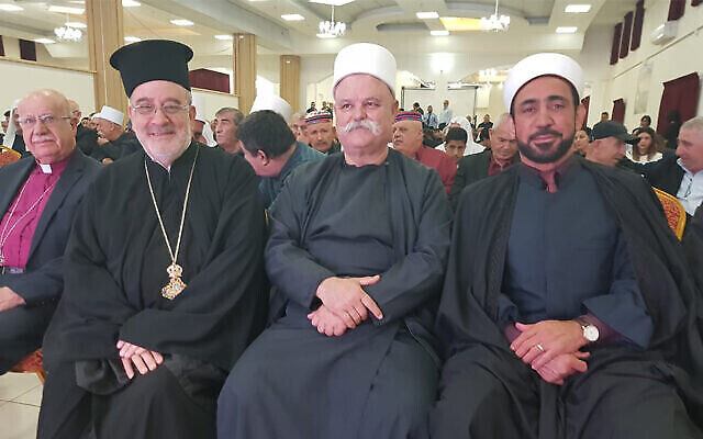 Des membres du Conseil international des imams lors d'une réunion à Bagdad en 2017. (Autorisation :  Conseil international des imams via JTA)