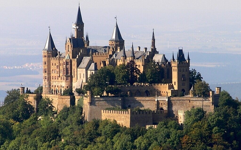 Le château de la famille en Allemagne, une photo prise en 2005. (Crédit : Wikimedia Commons/ CC BY-SA-3.0/ Lukas Riebling)