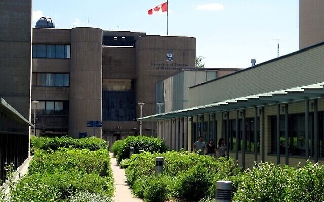 Le campus de l'Université de Toronto-Scarborough. (Crédit : Wikimedia Commons via JTA)