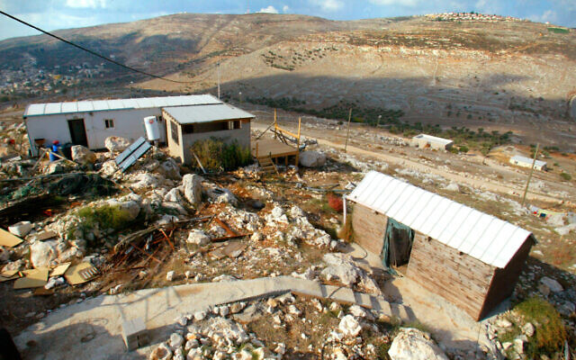 L'avant-poste de Givat Ronen en Cisjordanie le 25 octobre 2006. (Crédit : Olivier Fitoussi / Flash 90)