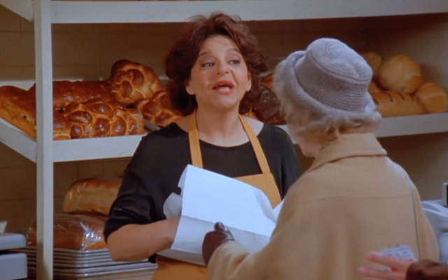 Kathryn Kates était connue pour son rôle de commis de boulangerie qui n'a cessé de décevoir Jerry Seinfeld. (Capture d'écran de YouTube via JTA)
