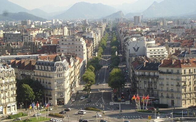 La ville de Grenoble. (Crédit : simdaperce / CC BY-SA 3.0)