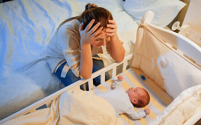 Illustration d’une mère souffrant de dépression postnatale (Crédit : iStock de Getty Images)