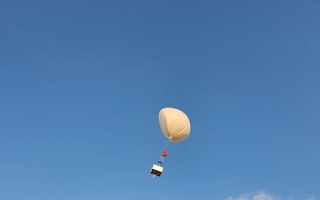 Ballon de captage du carbone de High Hopes Lab. (Crédit : Autorisation de High Hopes Lab)
