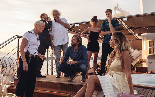 Le film "Sans filtre" du réalisateur suédois Ruben Östlund, lauréat de la Palme d'or de Cannes, ouvrira le 39e Festival du film de Jérusalem le 21 juillet 2022. (Crédit: Avec l’aimable autorisation PR)