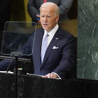 Le président Joe Biden s'adresse à la 77e session de l'Assemblée générale des Nations unies le mercredi 21 septembre 2022 au siège de l'ONU. (Crédit : AP Photo/Evan Vucci)