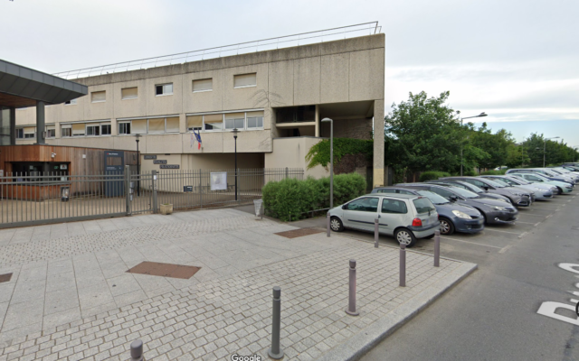Le lycée Georges Brassens à Évry. (Capture d'écran : GoogleMaps)